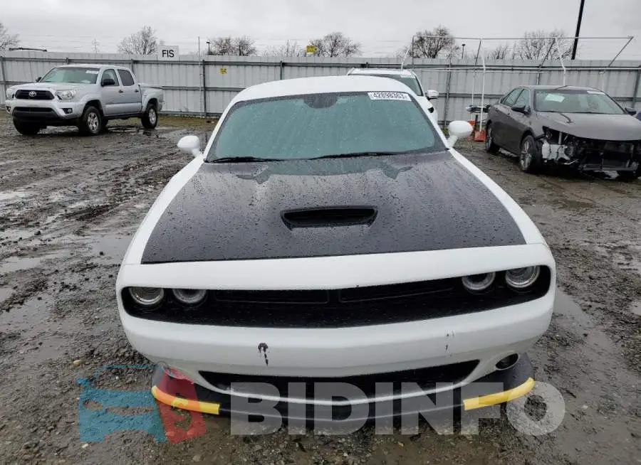 2C3CDZJG8KH525957 Photo# 5