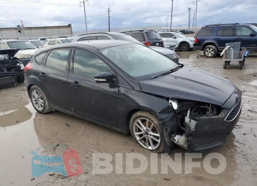 1FADP3K26GL204765 Photo# 4