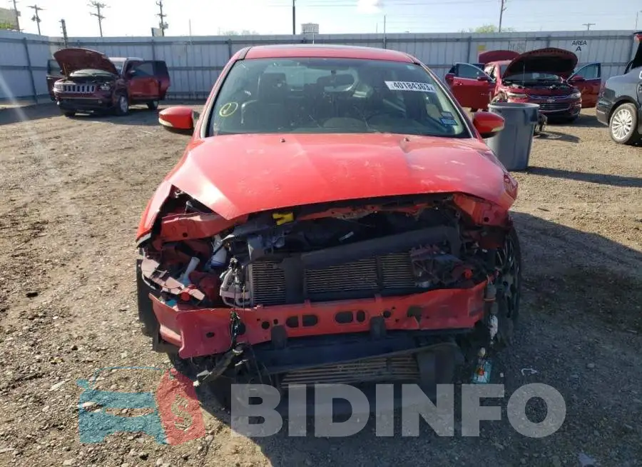 1FADP3L98HL320546 Photo# 5
