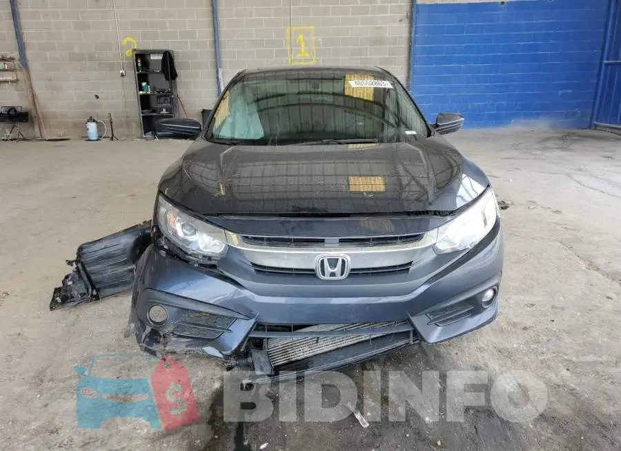 19XFC1F71HE025150 Photo# 5