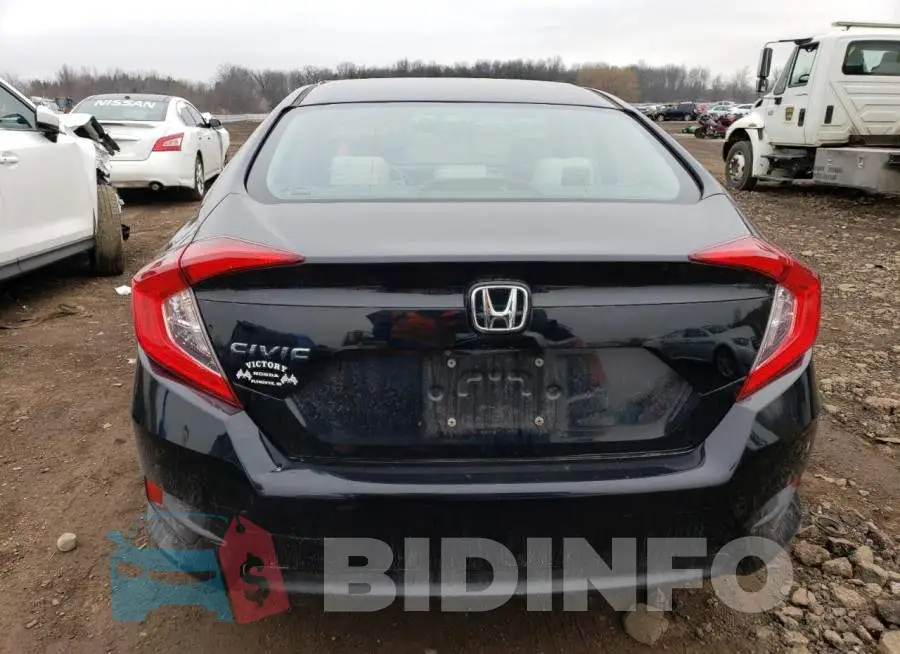 19XFC2F52GE027797 Photo# 6
