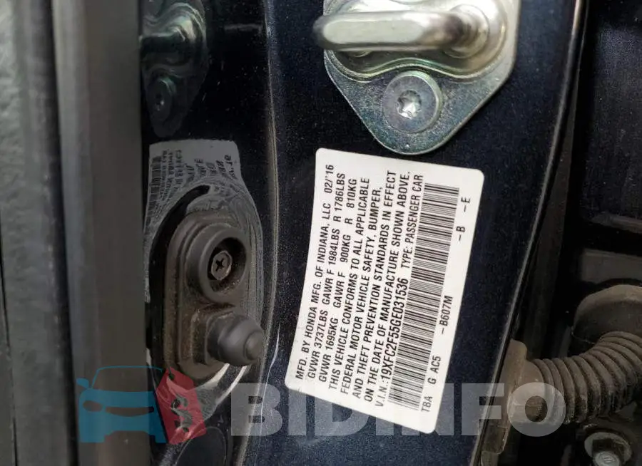 19XFC2F55GE031536 Photo# 12