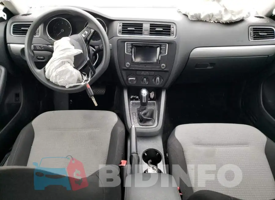3VW2B7AJ8HM403250 Photo# 8