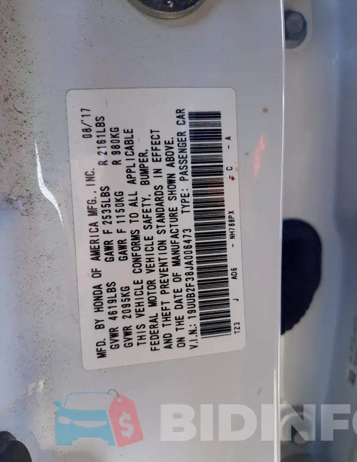 19UUB2F38JA006473 Photo# 12
