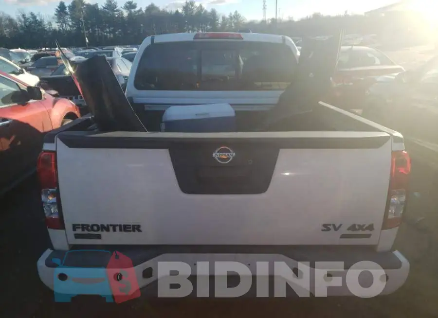 1N6AD0EV8JN738501 Photo# 6