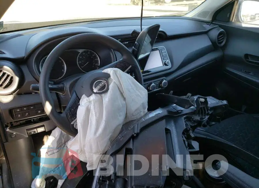 3N1CP5BV3NL489814 Photo# 8