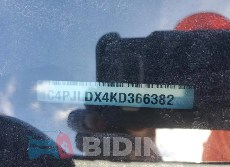 1C4PJLDX4KD366382 Photo# 13