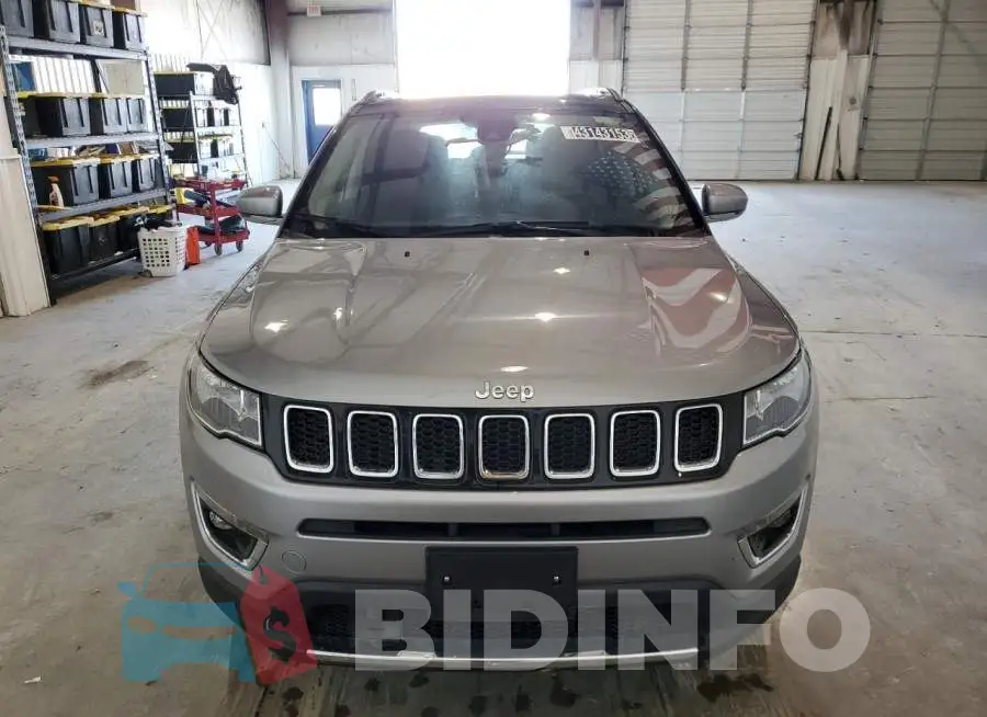 3C4NJDCB7MT600028 Photo# 5