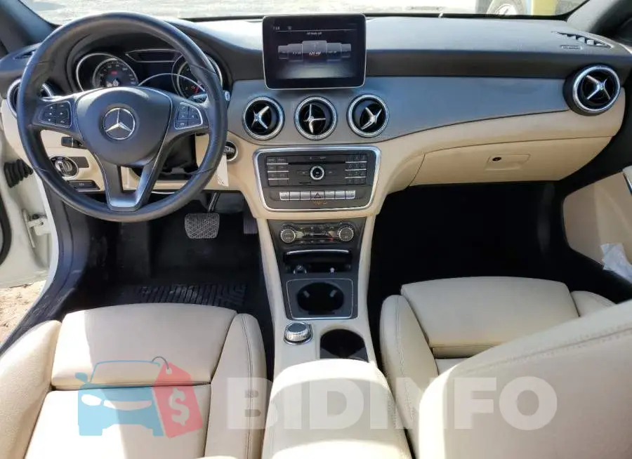 WDDSJ4EB1JN612077 Photo# 8