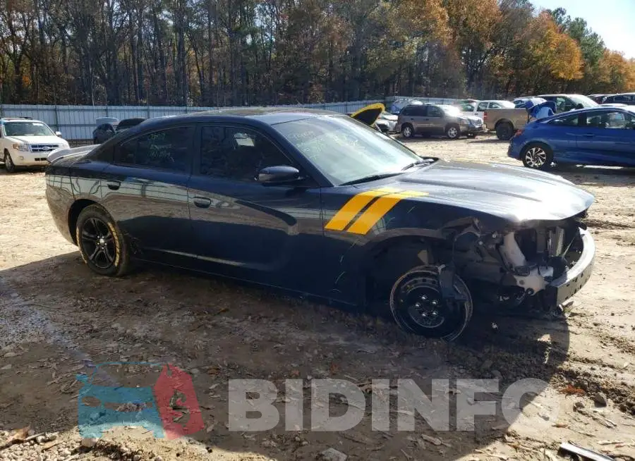 2C3CDXBG4KH695252 Photo# 4