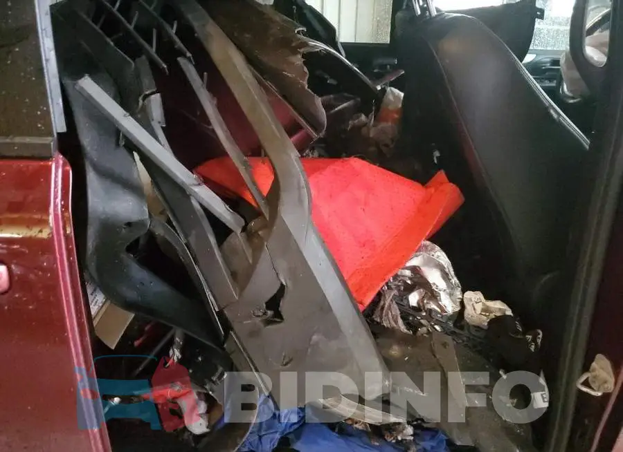 2C4RDGEG7JR345253 Photo# 11