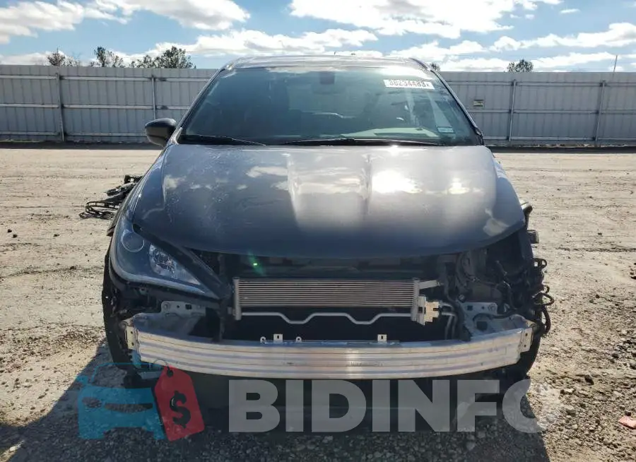2C4RC1EG9LR150757 Photo# 5