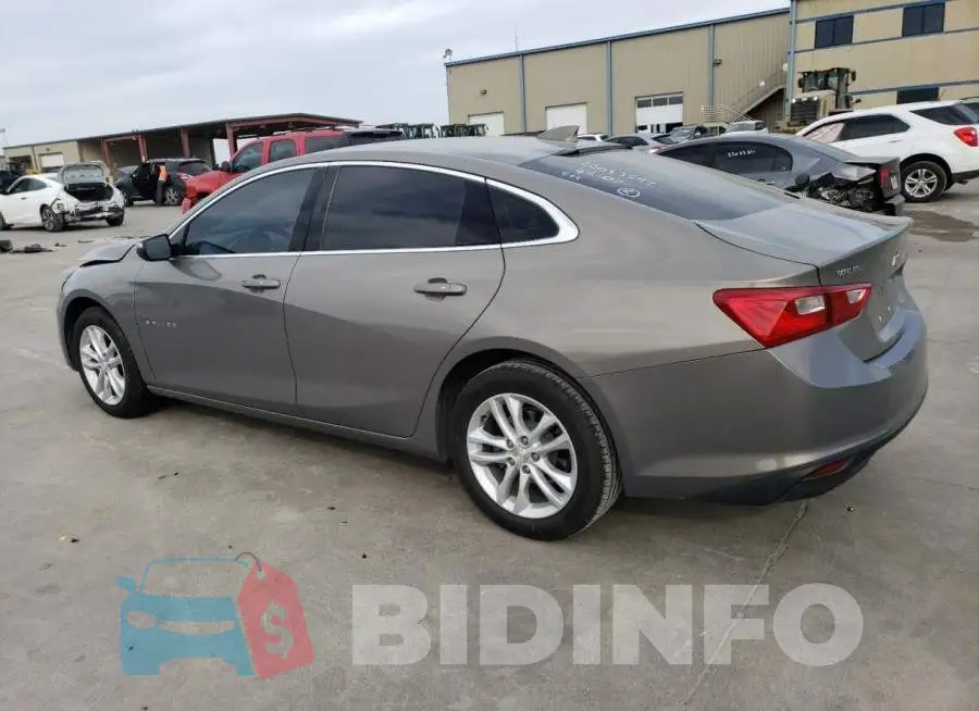 1G1ZD5ST5JF105981 Photo# 2