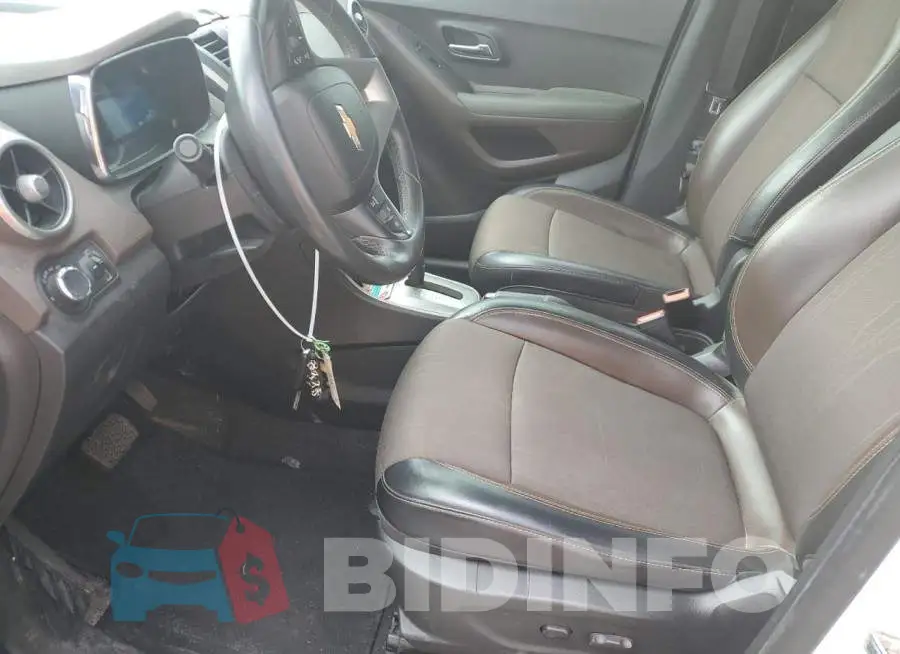KL7CJLSB5FB235899 Photo# 7