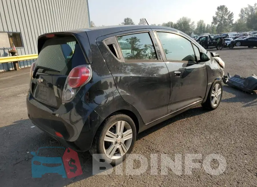 KL8CD6S93EC523835 Photo# 4