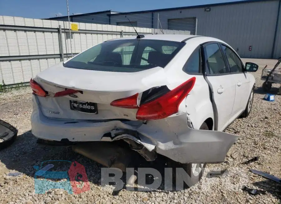 1FADP3F24JL215815 Photo# 4