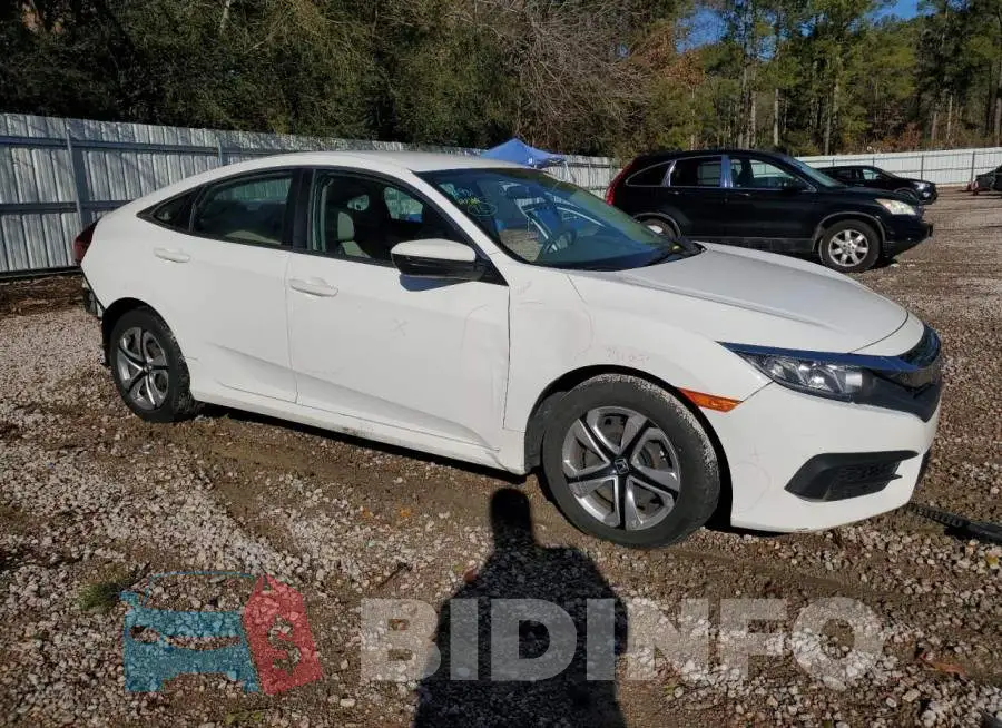 19XFC2F53HE024893 Photo# 4
