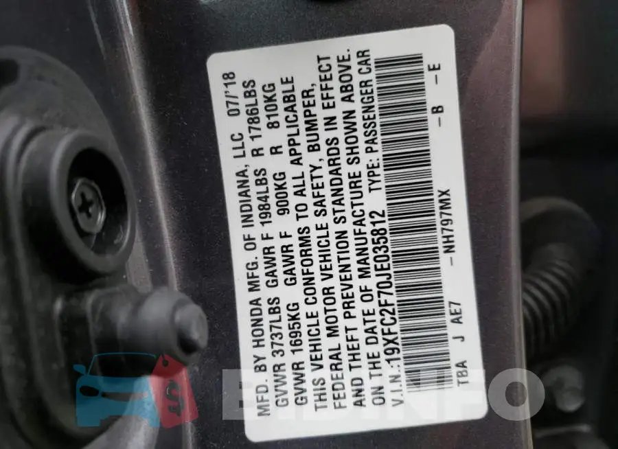 19XFC2F70JE035812 Photo# 12