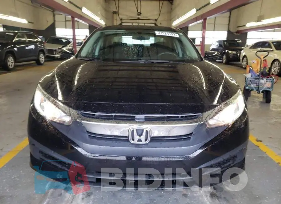 19XFC2F71HE078890 Photo# 5