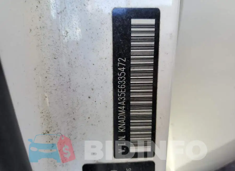KNADM4A35E6335472 Photo# 12