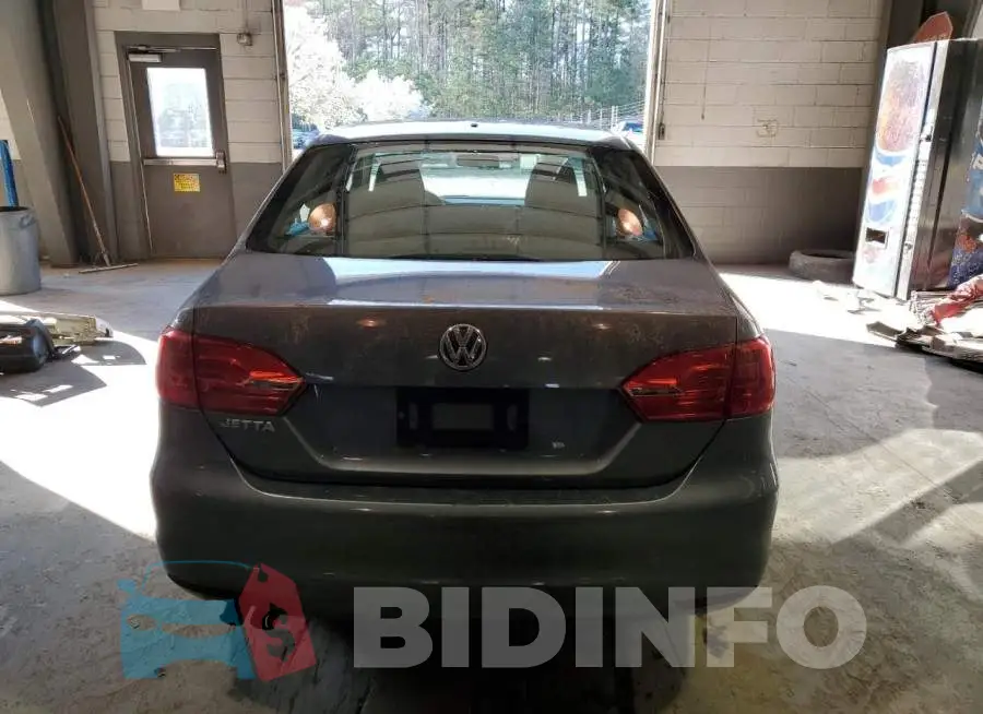 3VW1K7AJ3EM295532 Photo# 6