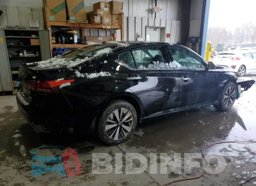 1N4BL4DW1LC266741 Photo# 3