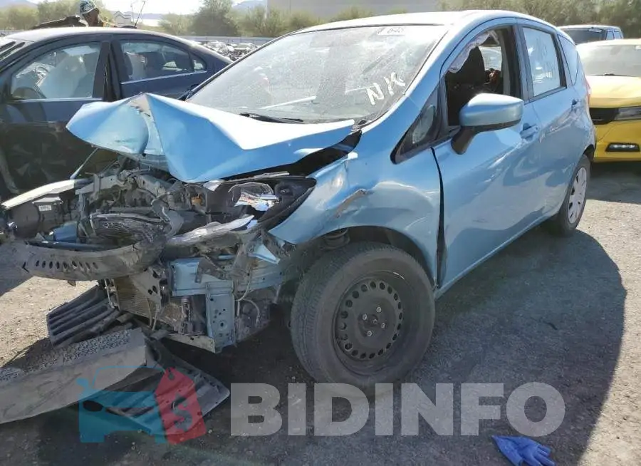 3N1CE2CP3FL372000 Photo# 2