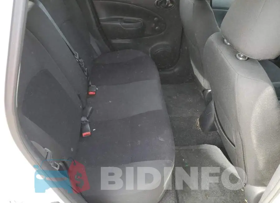 3N1CE2CP4GL392824 Photo# 10