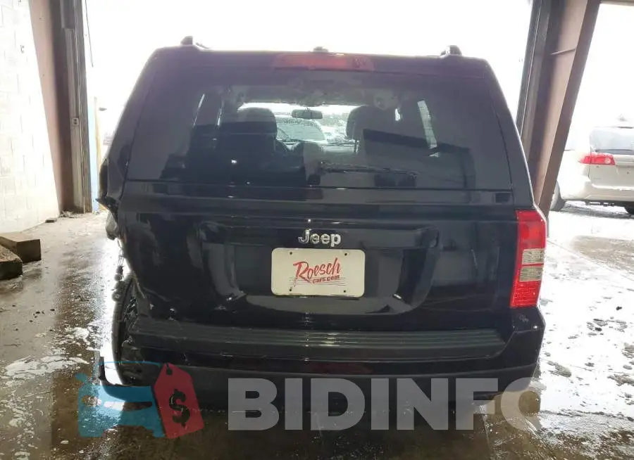 1C4NJPBB3HD103489 Photo# 6