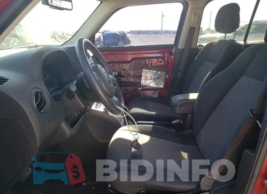 1C4NJPFB7ED743582 Photo# 7