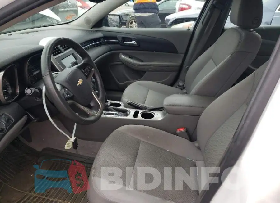 1G11B5SL2FF172595 Photo# 7