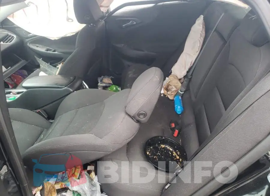 1G1ZD5ST4LF083927 Photo# 10