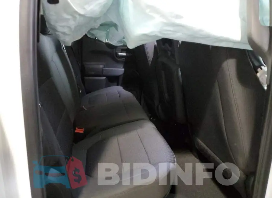 1GCRYBEF4LZ289733 Photo# 10