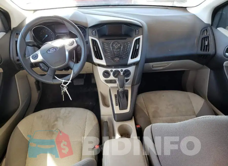 1FADP3F22EL372331 Photo# 8