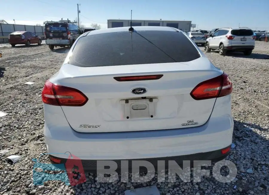 1FADP3F27GL351056 Photo# 6