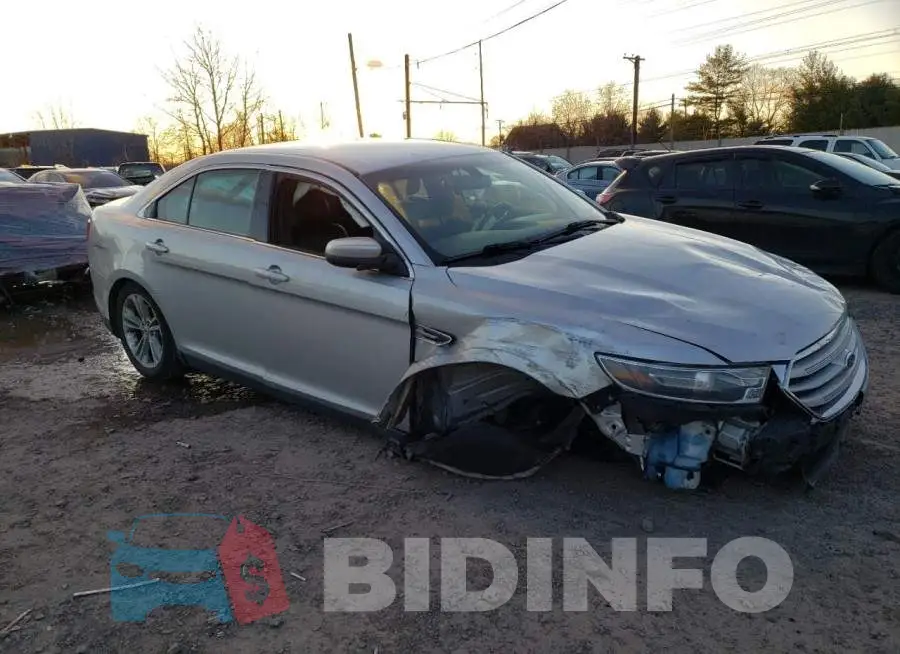 1FAHP2E91FG137925 Photo# 4