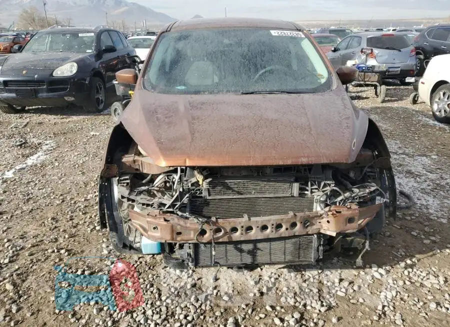 1FMCU9GD5HUD12958 Photo# 5