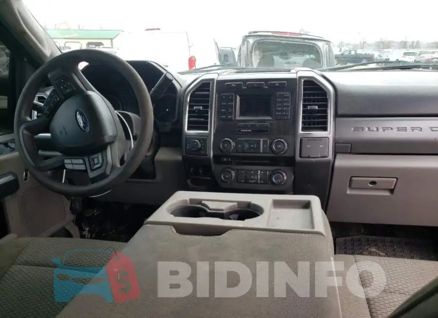 1FT7X2B63JEB09838 Photo# 8