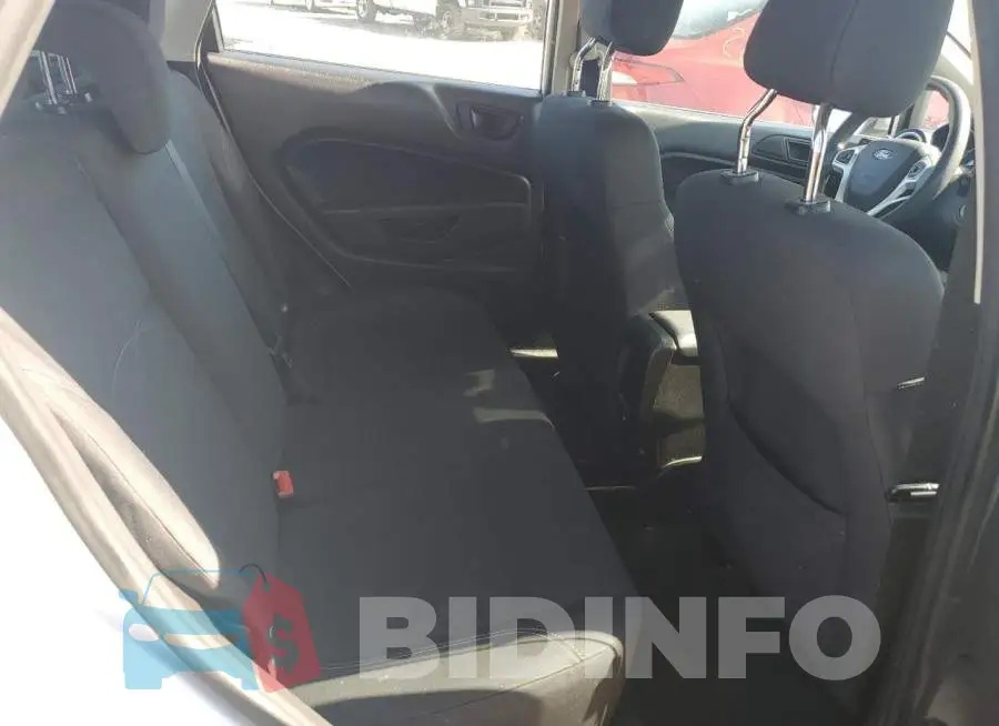 3FADP4EJ0JM128314 Photo# 10