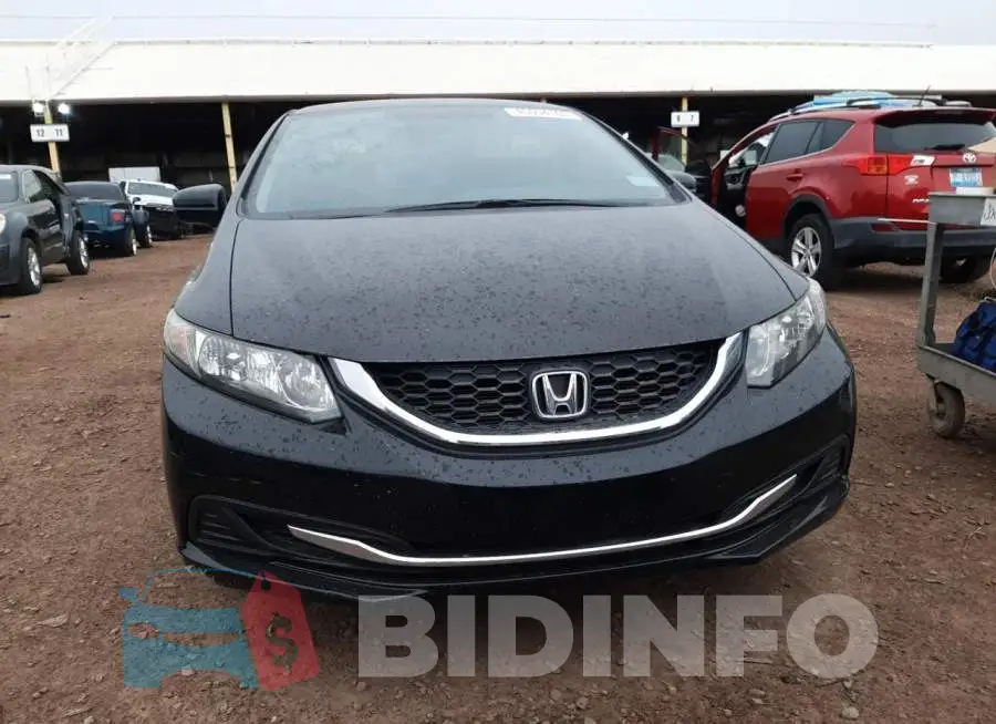 19XFB2F53FE112715 Photo# 5