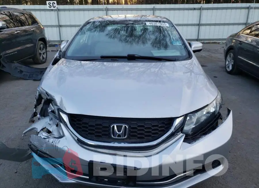 19XFB2F54FE279424 Photo# 5