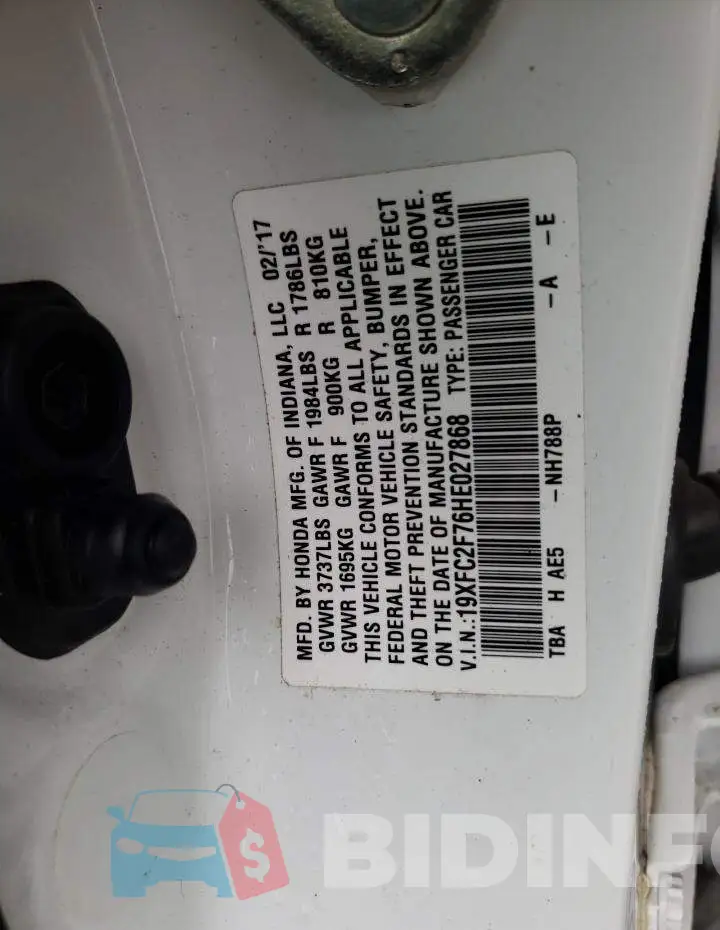19XFC2F76HE027868 Photo# 12