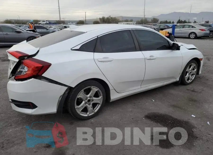 19XFC2F83JE017359 Photo# 3