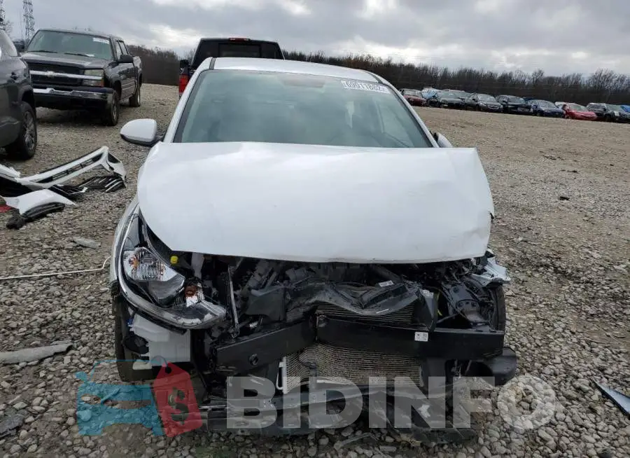 3KPC24A61NE154815 Photo# 5