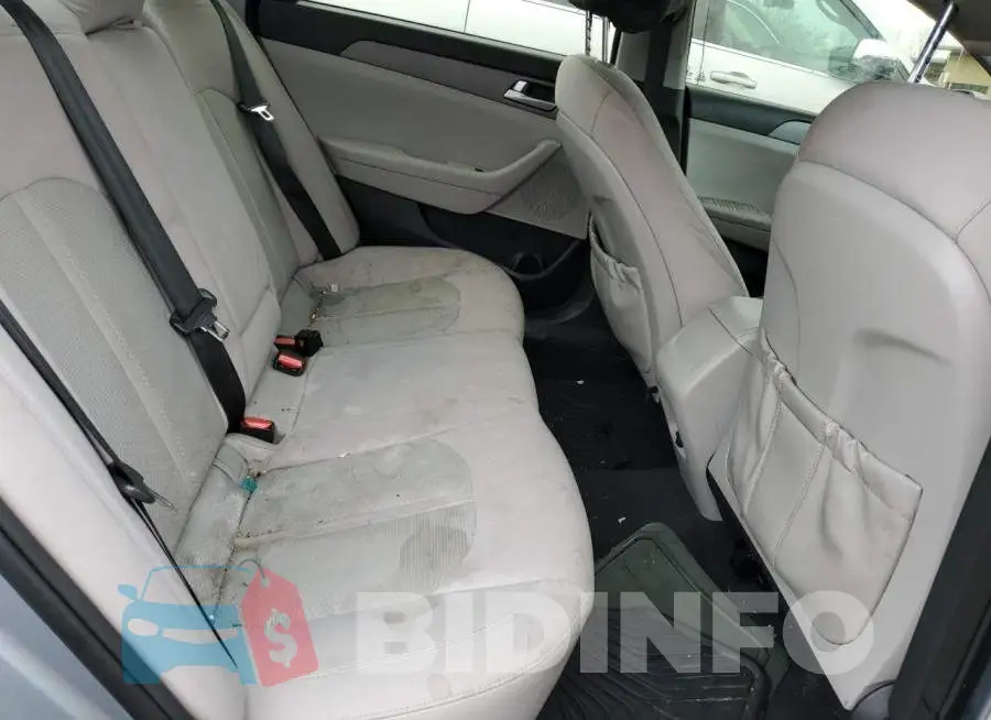 5NPE24AF2FH070217 Photo# 10