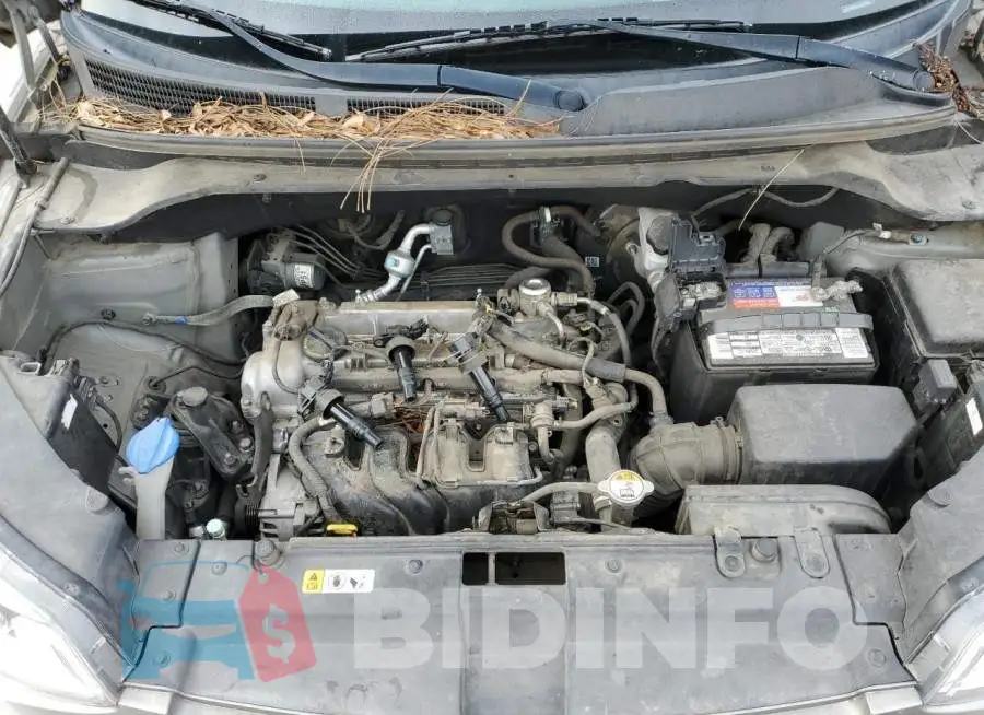 KNDJN2A26F7129622 Photo# 11