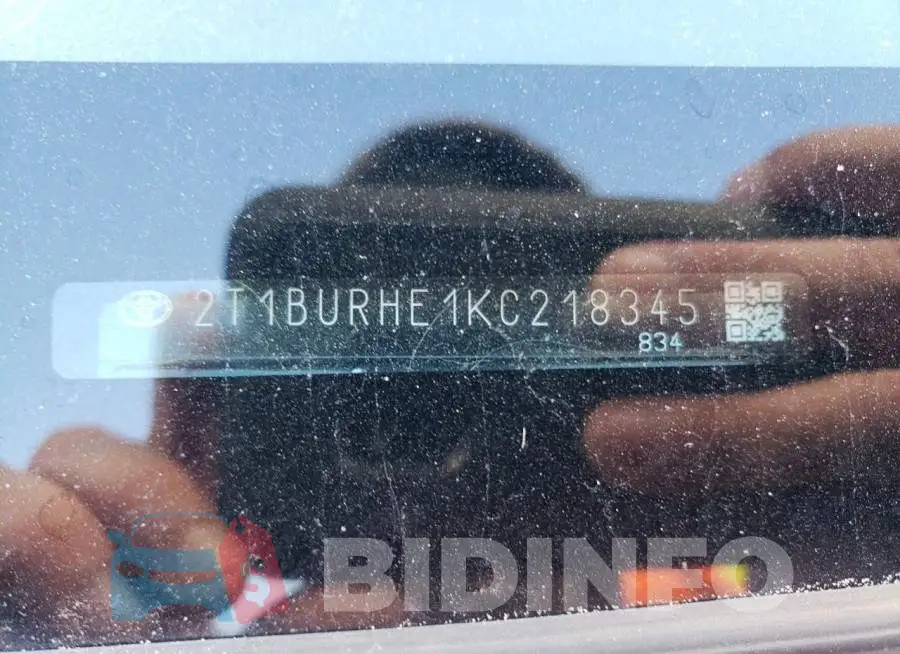 2T1BURHE1KC218345 Photo# 12