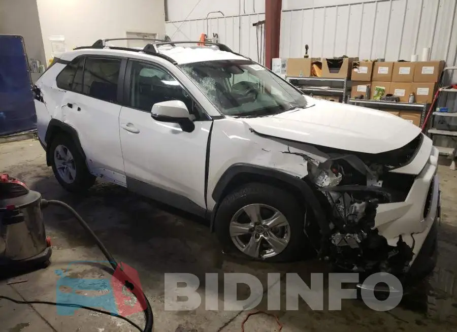 2T3P1RFV8MC234988 Photo# 4
