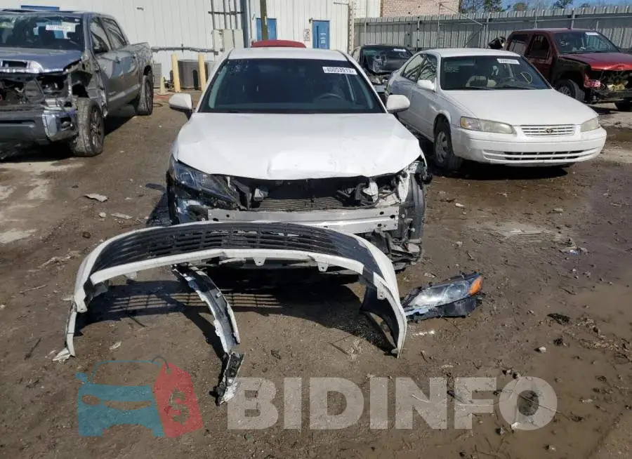 4T1B11HK8JU652453 Photo# 5