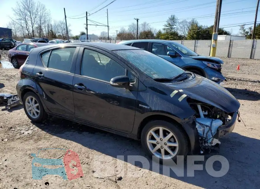 JTDKDTB38F1088966 Photo# 4